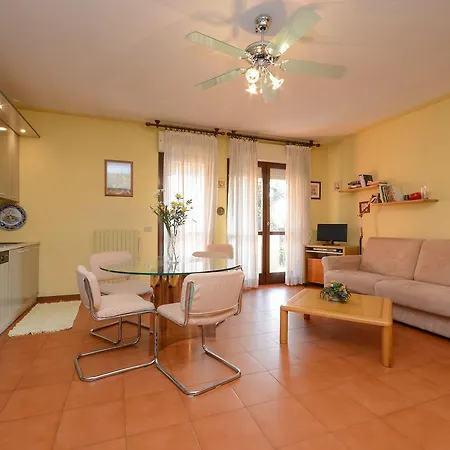 Con Ampia Piscinalago E Terme Appartamento